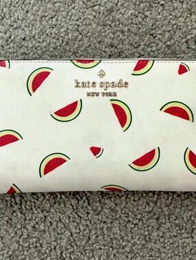 Kate Spade New York Watermelon wallet